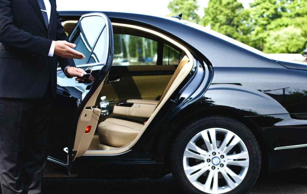 Chauffeur Services | Logan Black Car Service